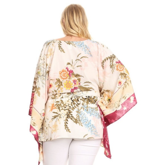 White floral print, 3/4 kimono sleeve top in a rel - Picture 3 of 3
